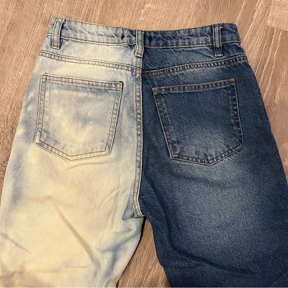 Split Leg Two-Tone Distressed Bleached Jeans - Picture 8 of 9